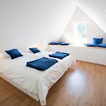 Mountain View Haven - One Bedroom With Balcony