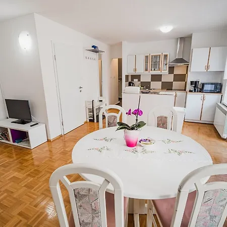 Mountain View Haven - One Bedroom With Balcony * Bovec