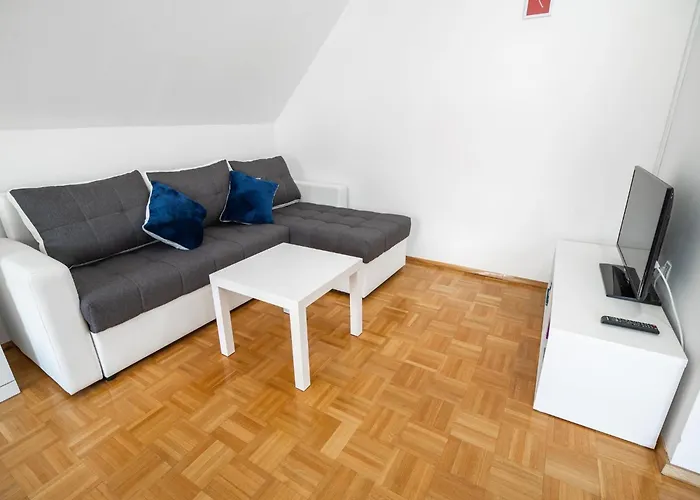 Mountain View Haven - One Bedroom With Balcony Apartment Bovec