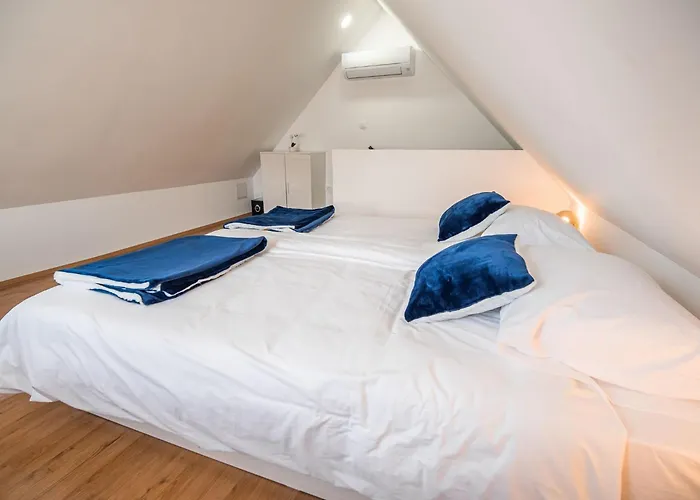 Mountain View Haven - One Bedroom With Balcony Bovec